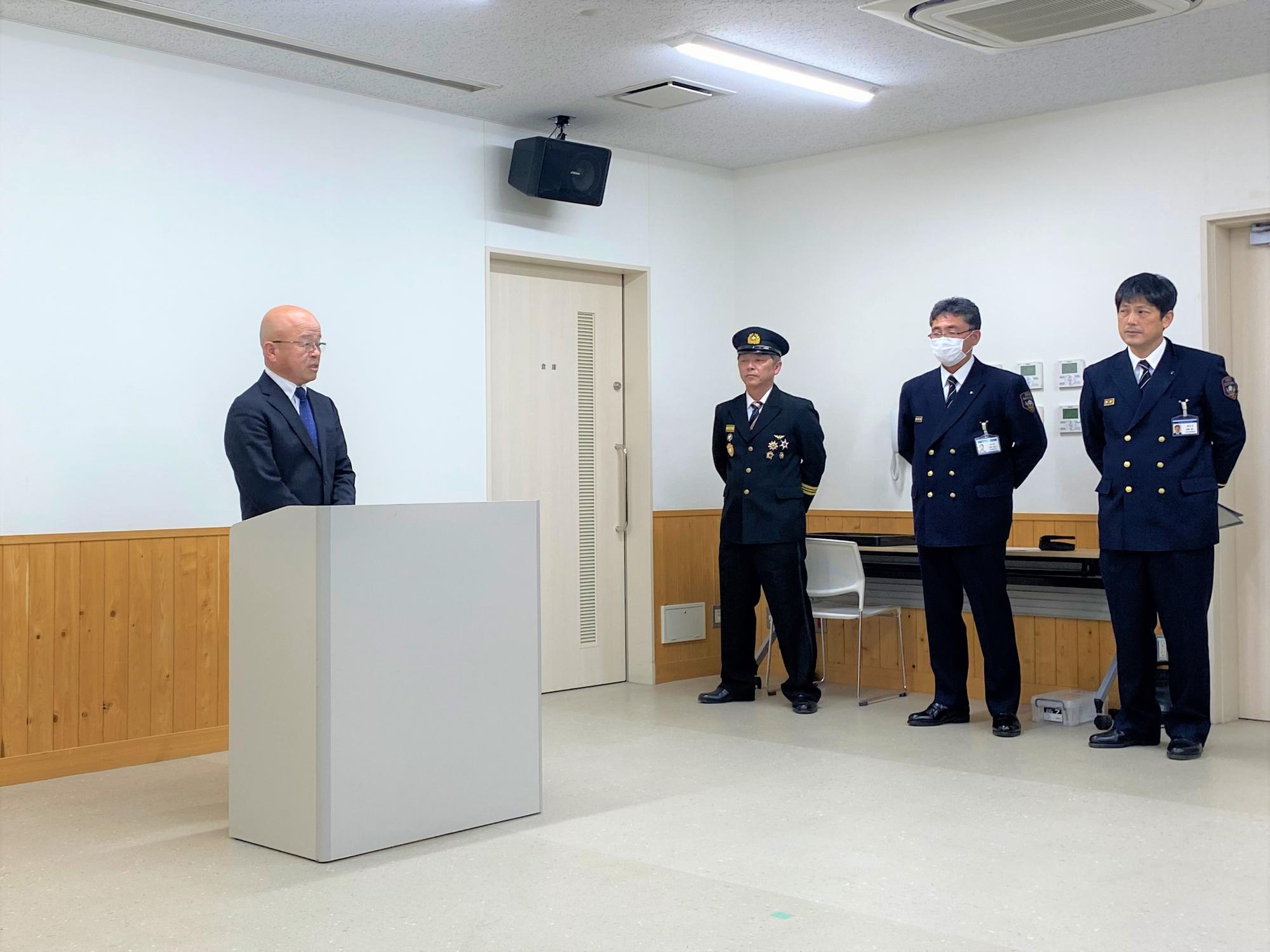 滑川消防団辞令交付式