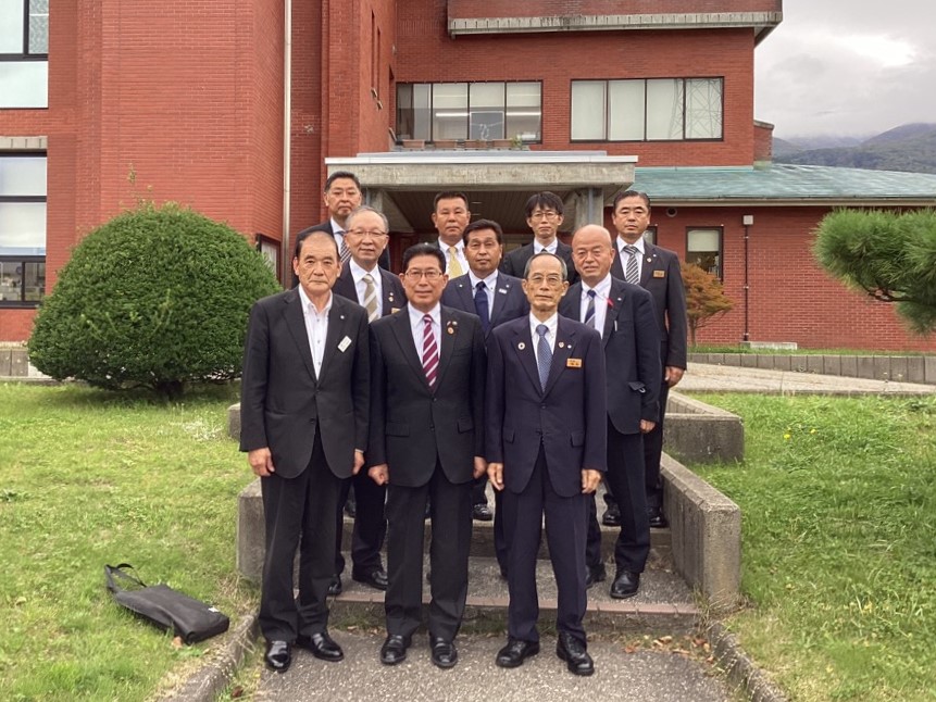 福島県磐梯町での視察研修の様子1